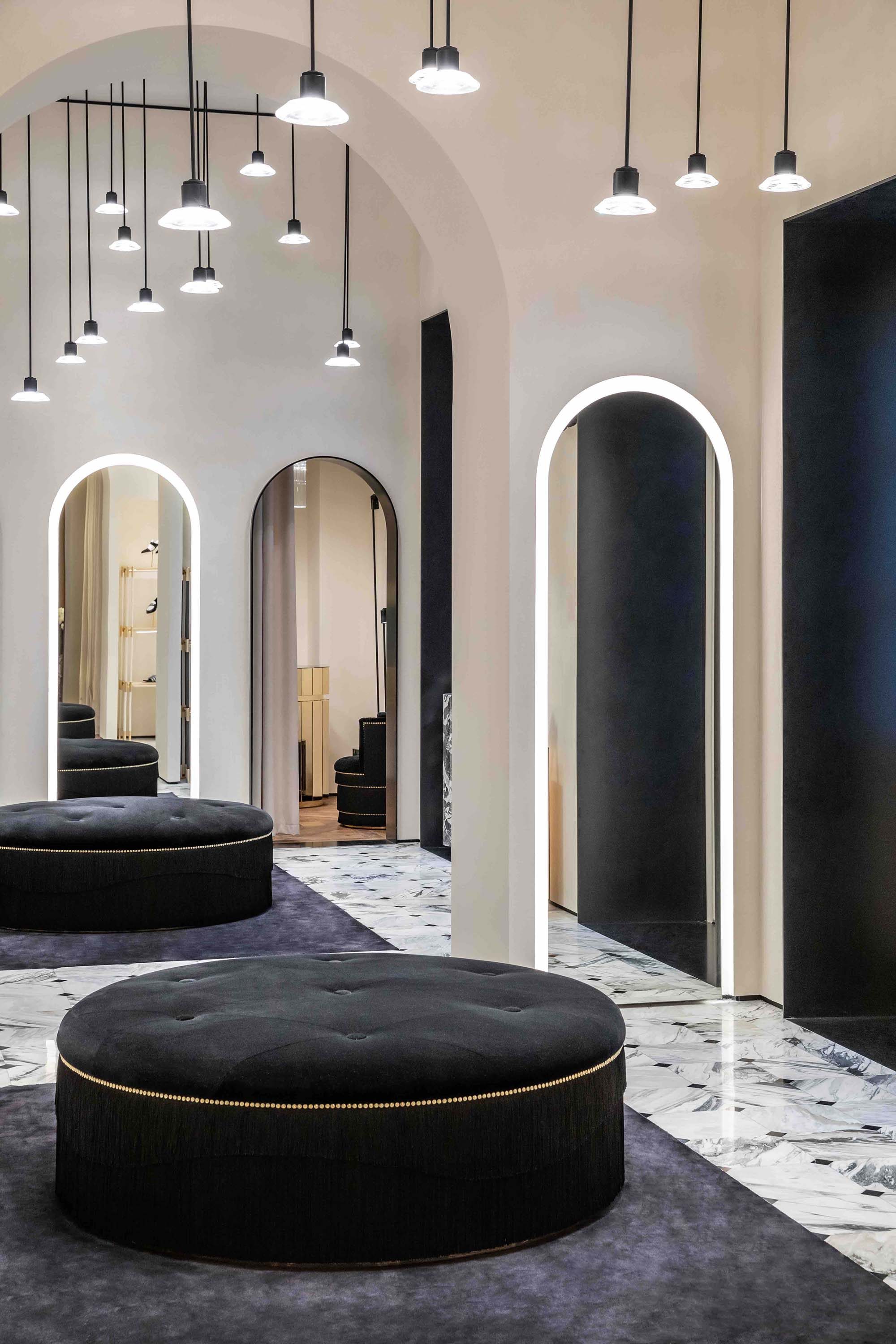 2019_02_Balmain_ParisStore_©DiegoDePol_00396