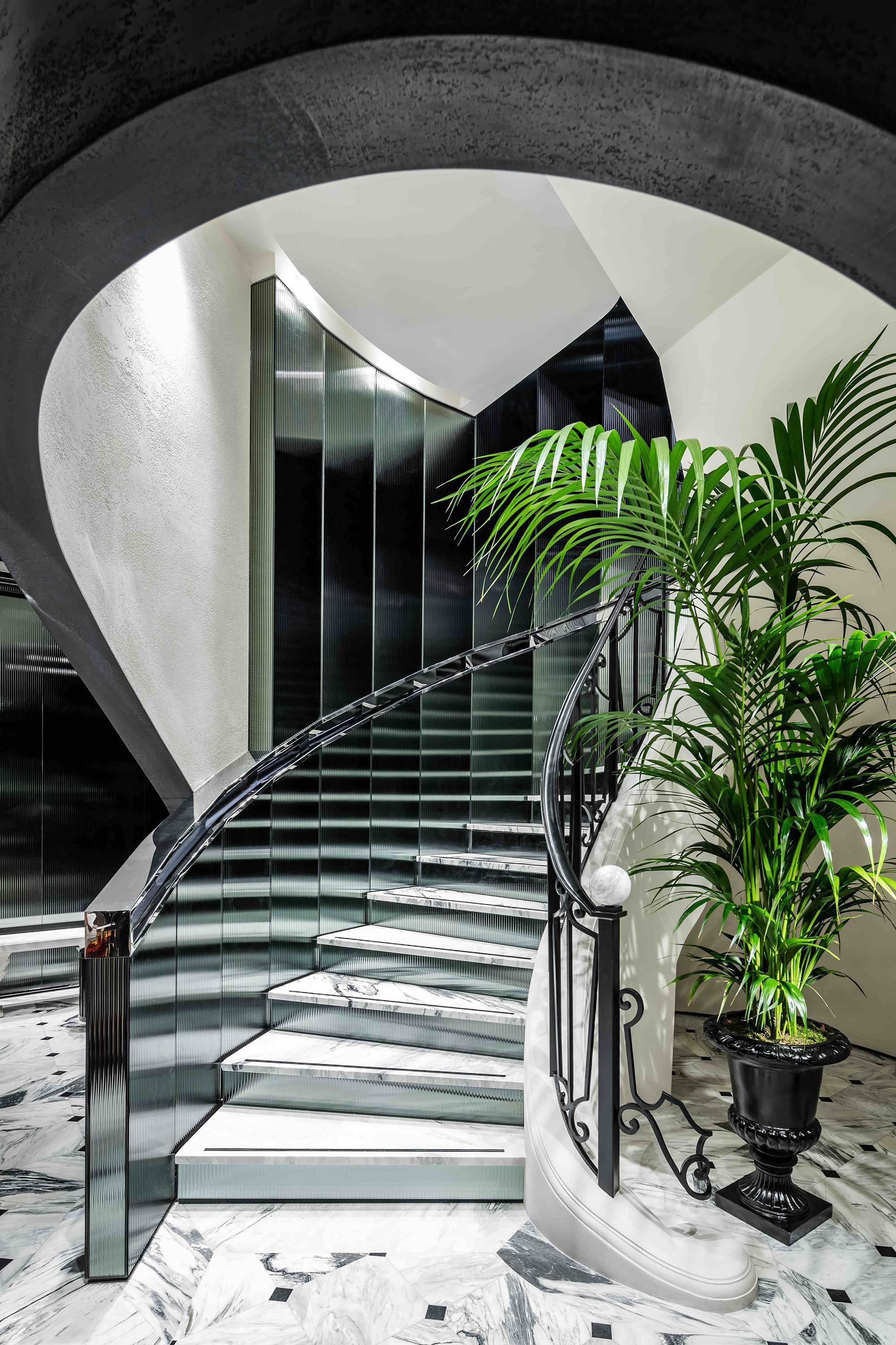2019_02_Balmain_ParisStore_©DiegoDePol_00190